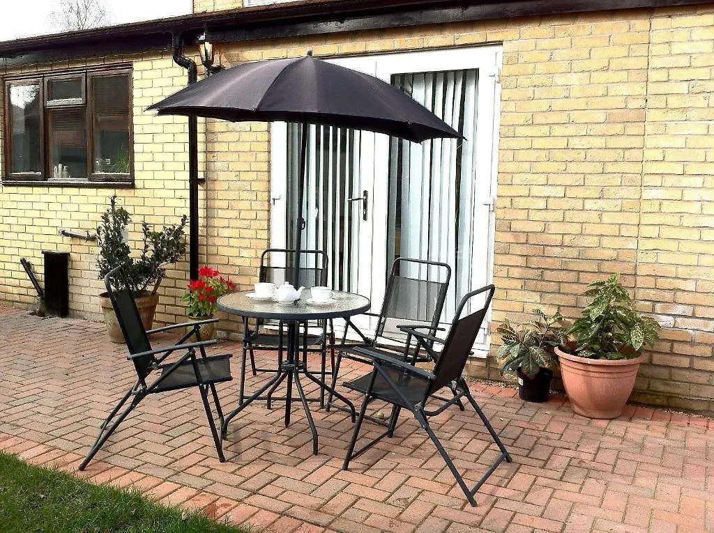 Carolina Guest House Cambridge  4*, Cambridge (Cambridgeshire)